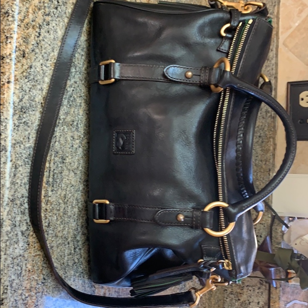 Dooney And Bourke Vachetta satchel